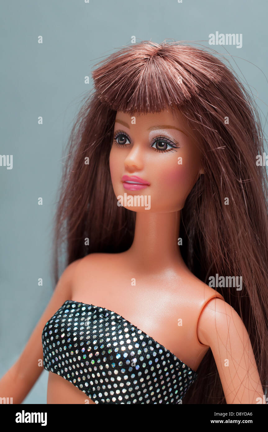 brunette barbie
