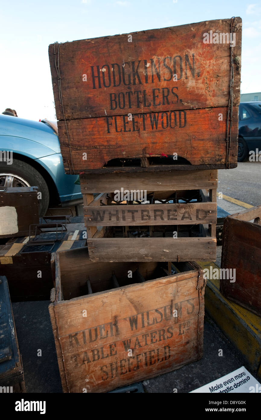 Crates of beer hires stock photography and images Alamy