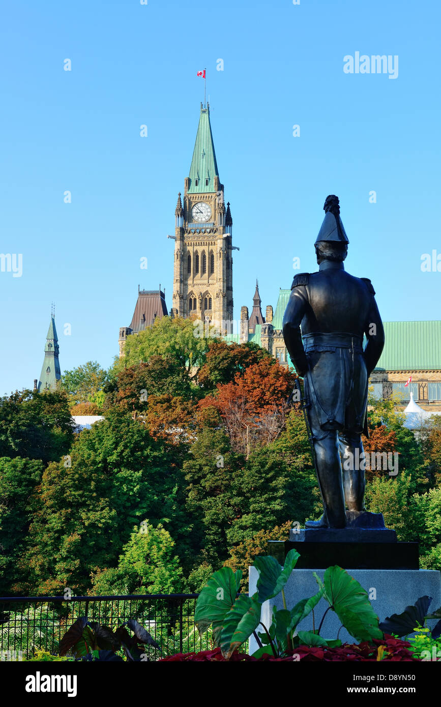 Statue and historical architecture in Ottawa, Canada Stock Photo Alamy