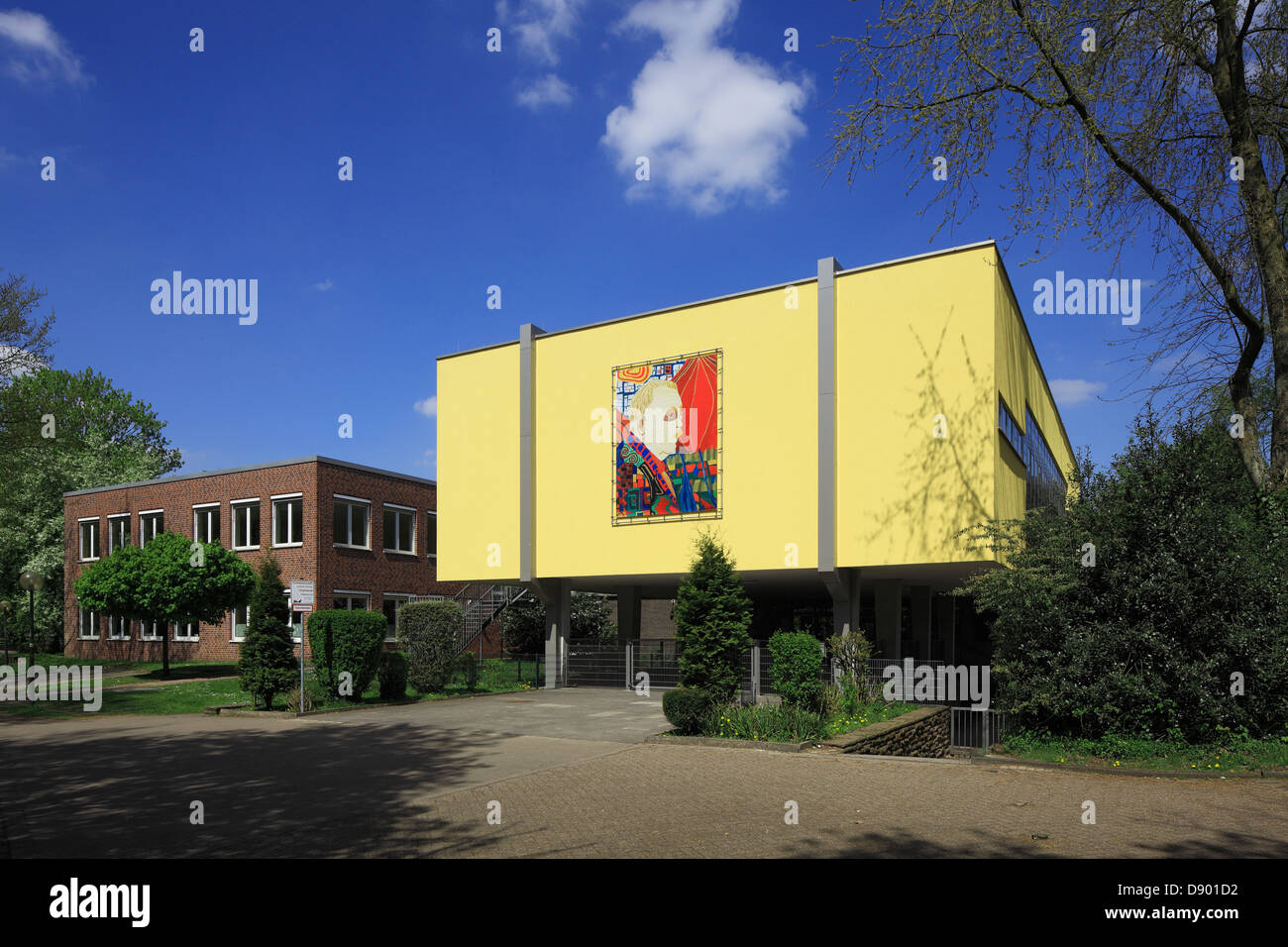 Friedrich-Ebert-Realschule in Oberhausen-Sterkrade, Ruhrgebiet, Nordrhein-Westfalen Stock Photo