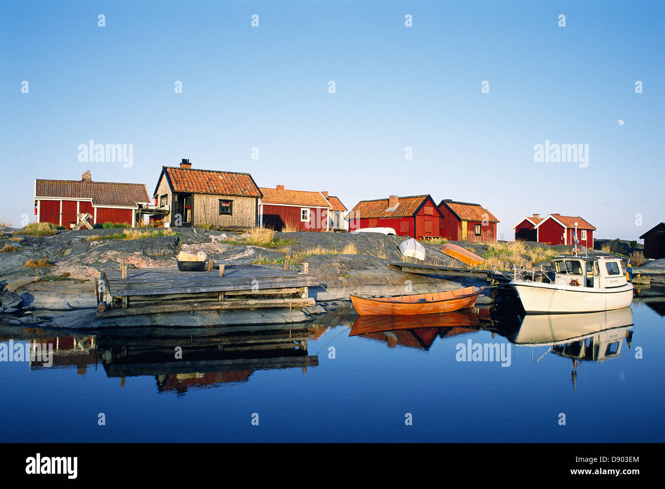 Cottages in the archipelago Stock Photo Alamy