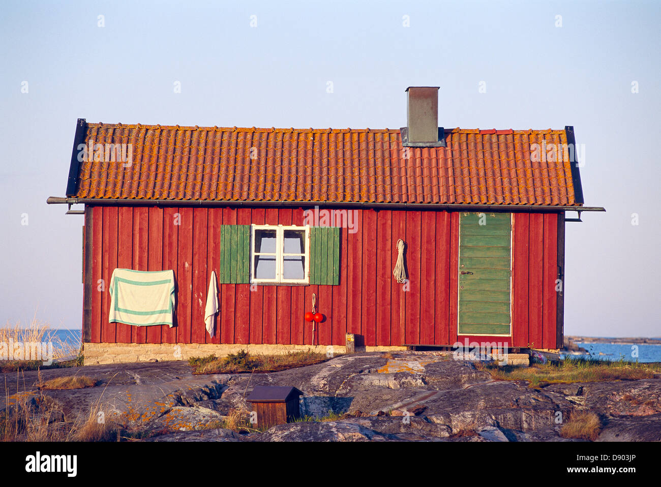 A red cottage. Roder, Stockholm archipelago, Sweden Stock Photo Alamy