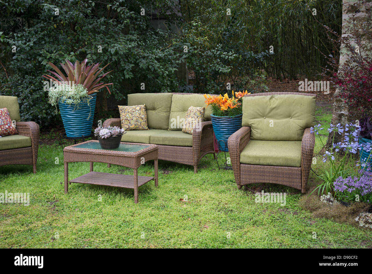 Garden furniture covered hi-res stock photography and images - Alamy