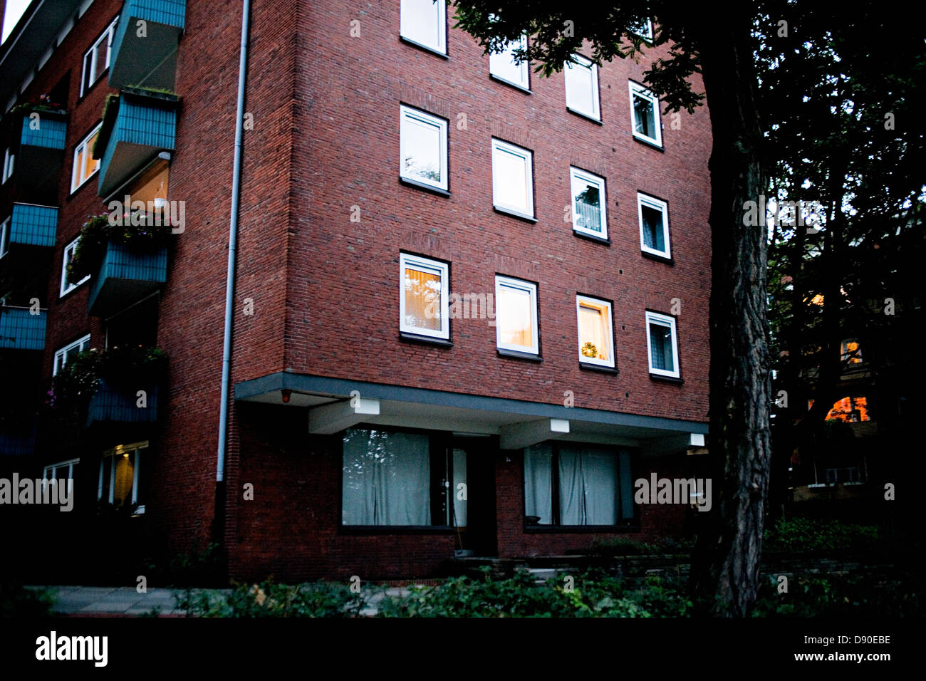 An apartment building in Hamburg, Germany Stock Photo Alamy