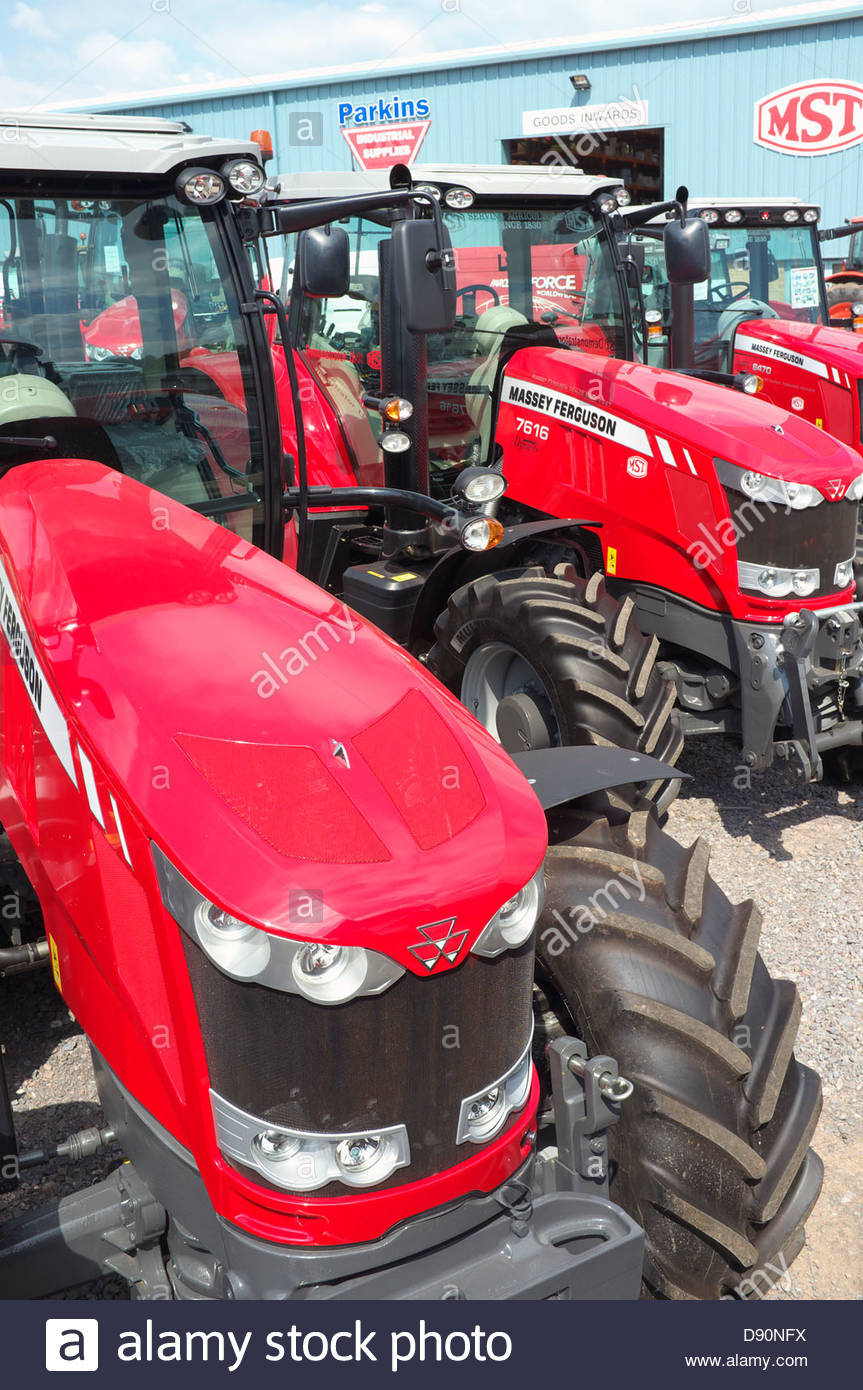 Tractor Dealership High Resolution Stock Photography and Images Alamy