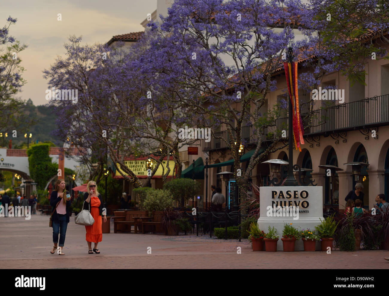 El paseo shops hi-res stock photography and images - Alamy