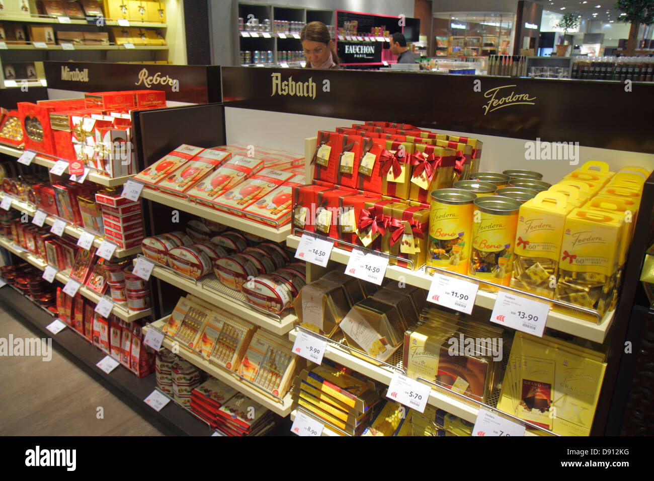 Germany,Europe,Northern,EU,Frankfurt am Main Airport,FRA,terminal,gate