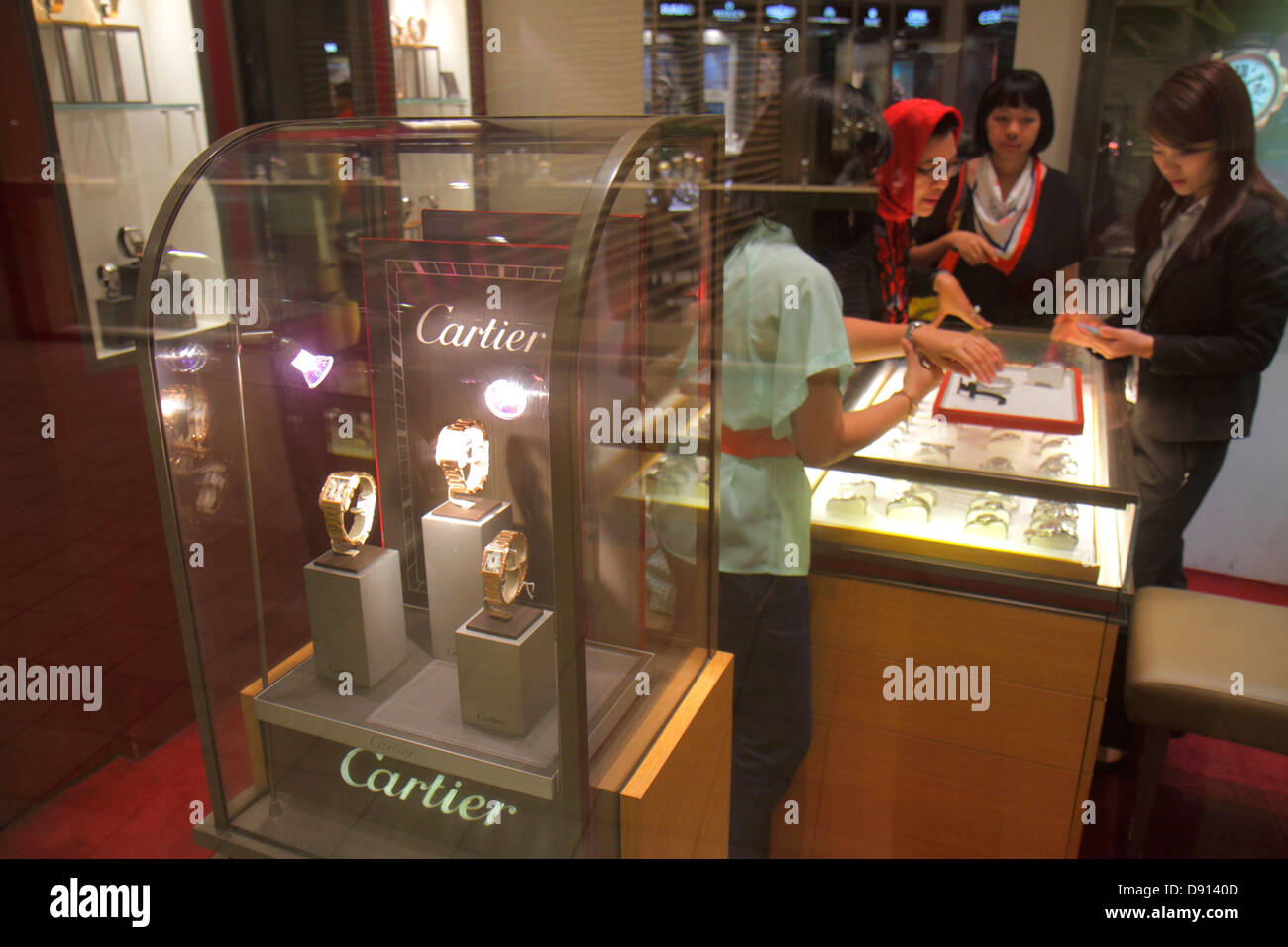 Raffles In Store Raffles city shopping center hi-res stock photography and images - Alamy