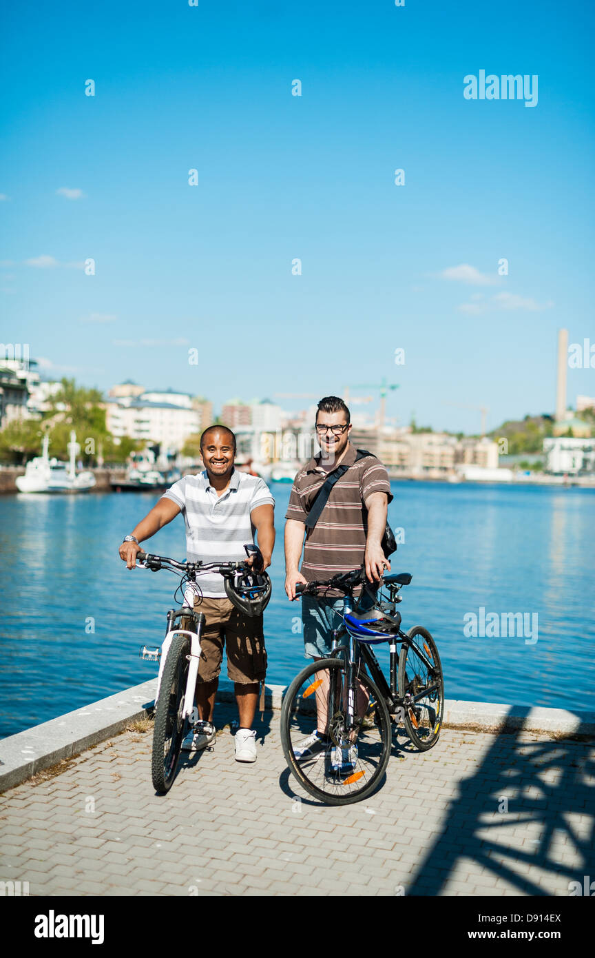 Cyclists looking at the view hi-res stock photography and images - Alamy