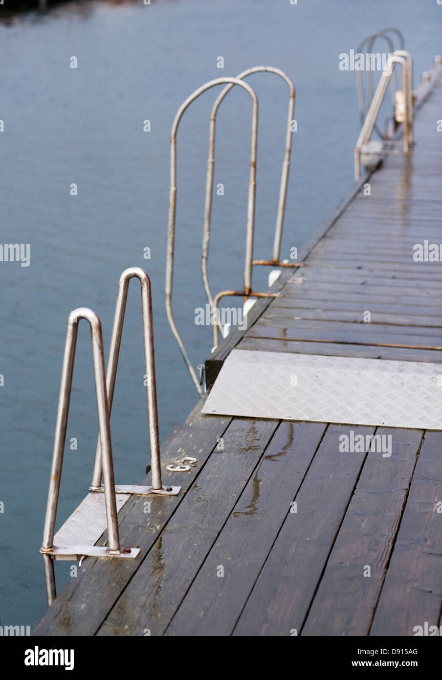 Color jetty hi-res stock photography and images - Alamy