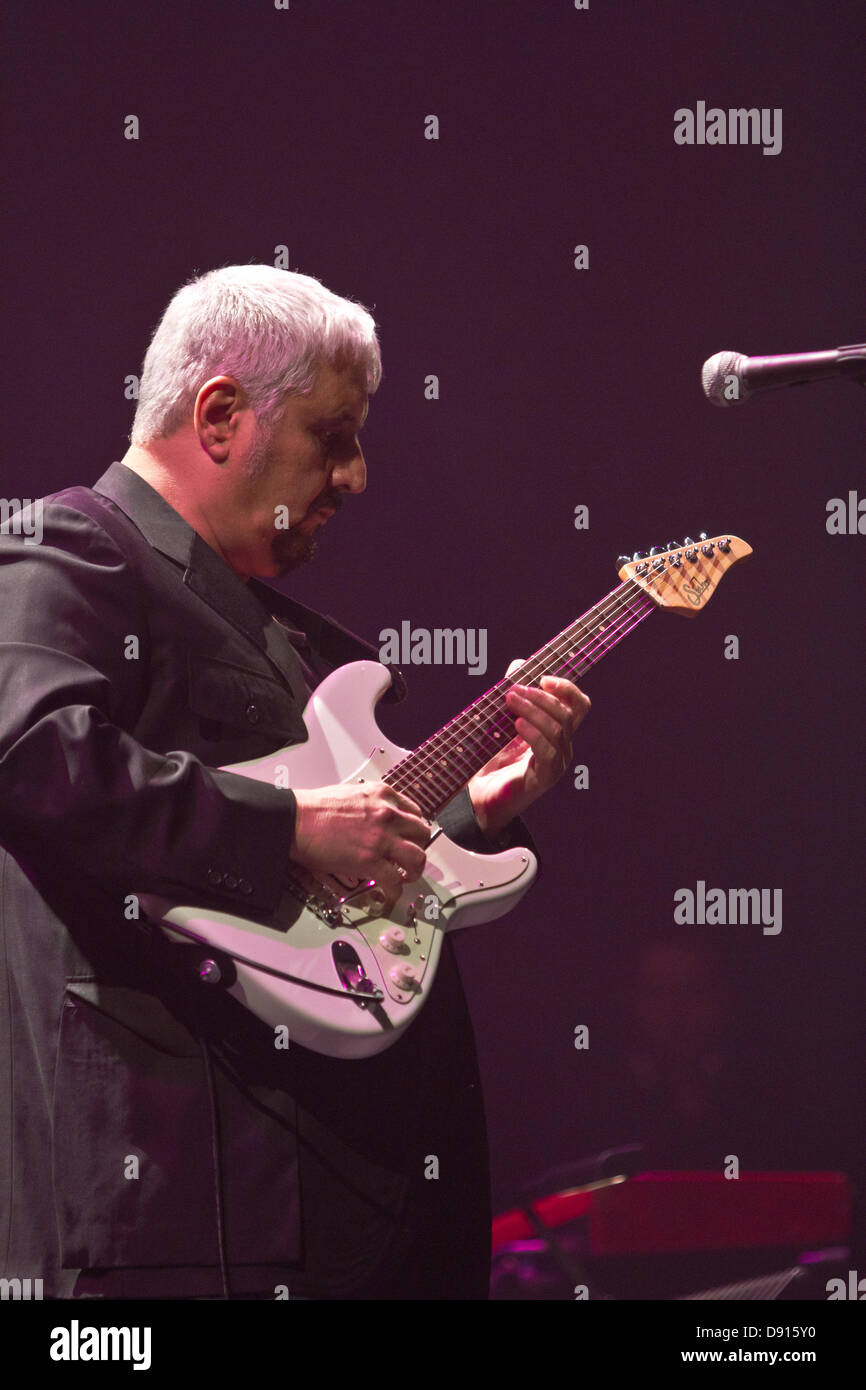 London, UK. 7th June 2013. Italian blues icon Pino Daniele performs for the first time in London at the Barbican Centre to a packed house. Credit:  theodore liasi/Alamy Live Newssinging Stock Photo