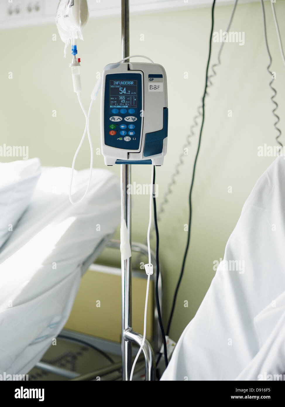 Monitoring equipment in hospital Stock Photo Alamy