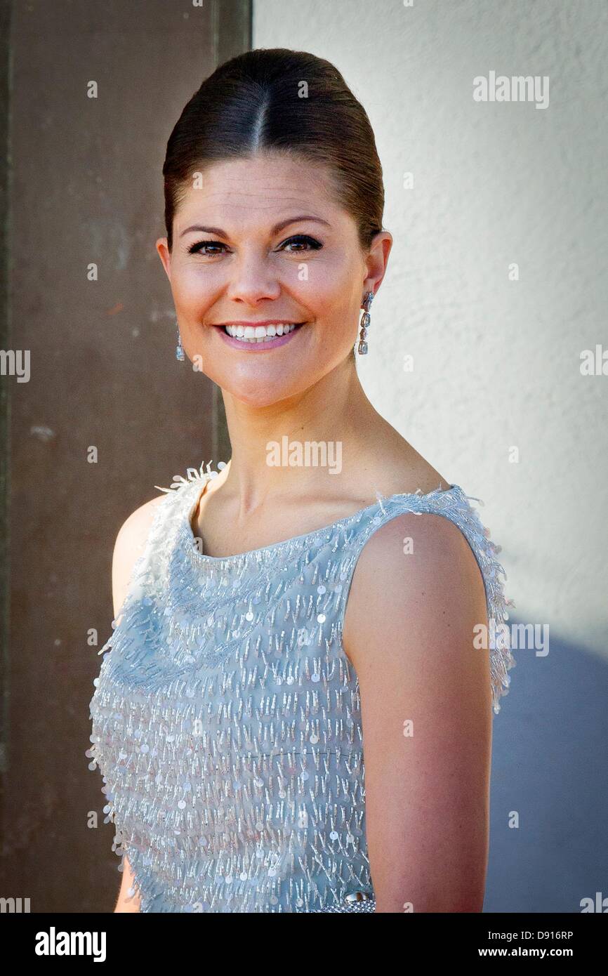 Stockholm, Sweden, 7th June 2013. Crown Princess Victoria arrives for a private dinner prior to the wedding of the Swedish Princess Madeleine at the Grand Hotel, in Stockholm, Sweden, 07 June 2013. Credit:  dpa picture alliance/Alamy Live News Stock Photo