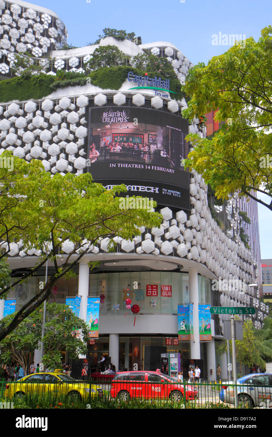 Singapore,Bugis+ Plus,Victoria Street,taxi cab,visitors travel ...