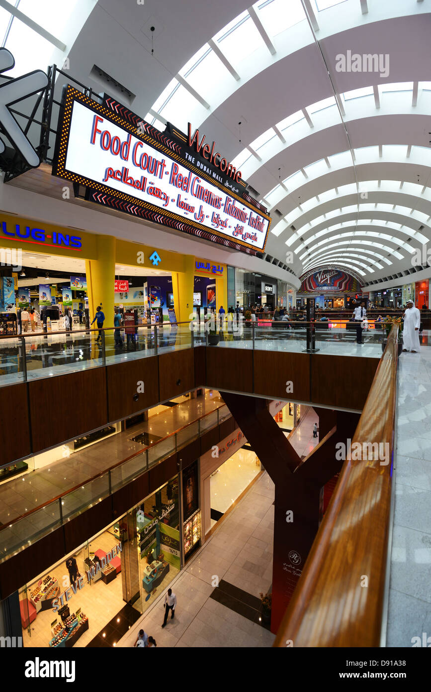 The Dubai Mall editorial stock image. Image of interior - 95872449