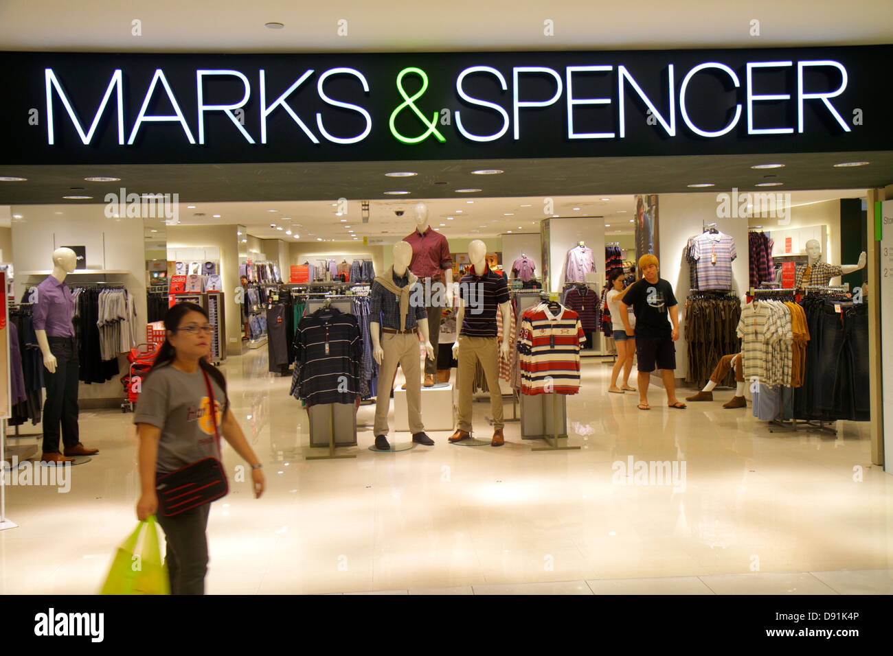 Spencer Plaza Shopping Mall In Stock Photos & Spencer Plaza Shopping ...