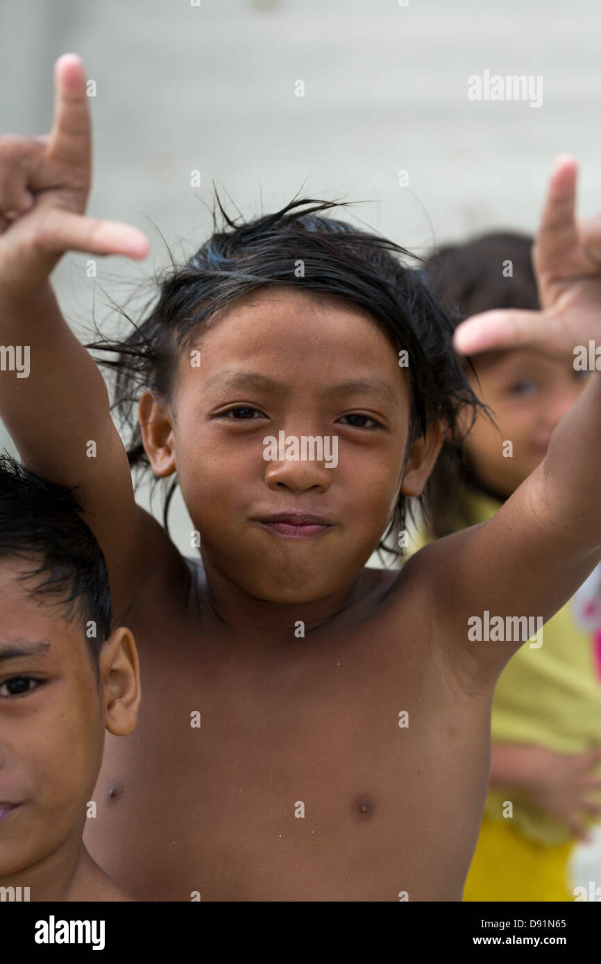 Cheerful Children in the Streets of Manila, Philippines Stock Photo - Alamy