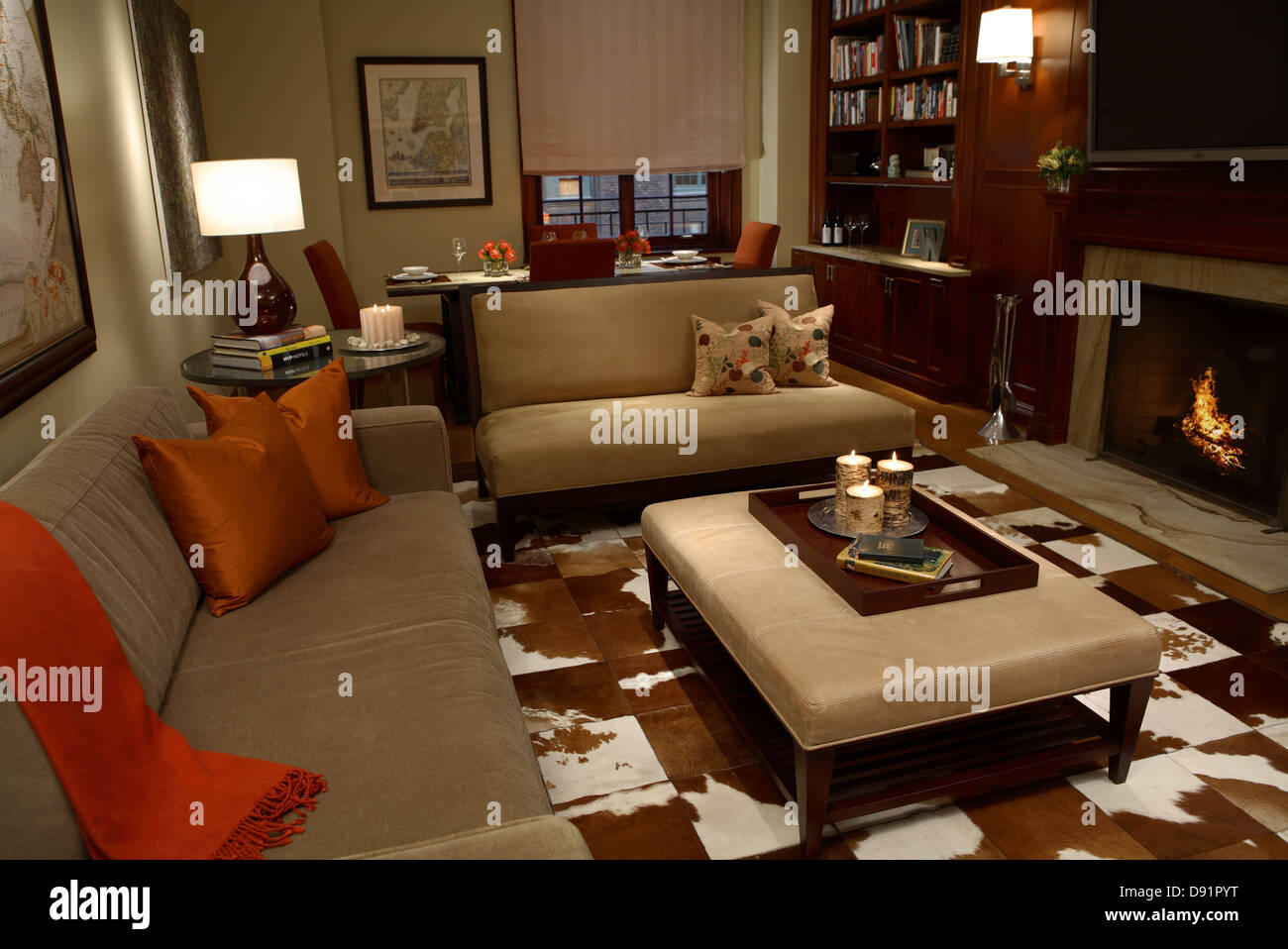 Livingroom of a New York Apartment Stock Photo - Alamy