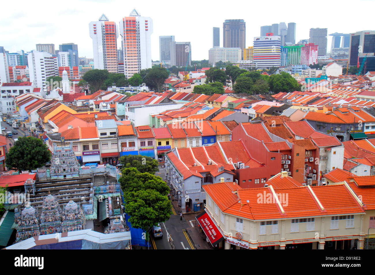 Singapore,Little India,aerial overhead view from above,Sri Veeramakaliamman Temple,Hindu,bindi,two-story,storey,shophouses,shophouse,red clay tile roo Stock Photo