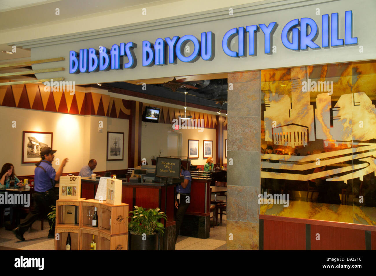 Texas,South,Southwest,Houston,George Bush Intercontinental Airport,IAH,gate,Bubba's Bayou City Grill,restaurant restaurants food dining cafe cafes,fro Stock Photo