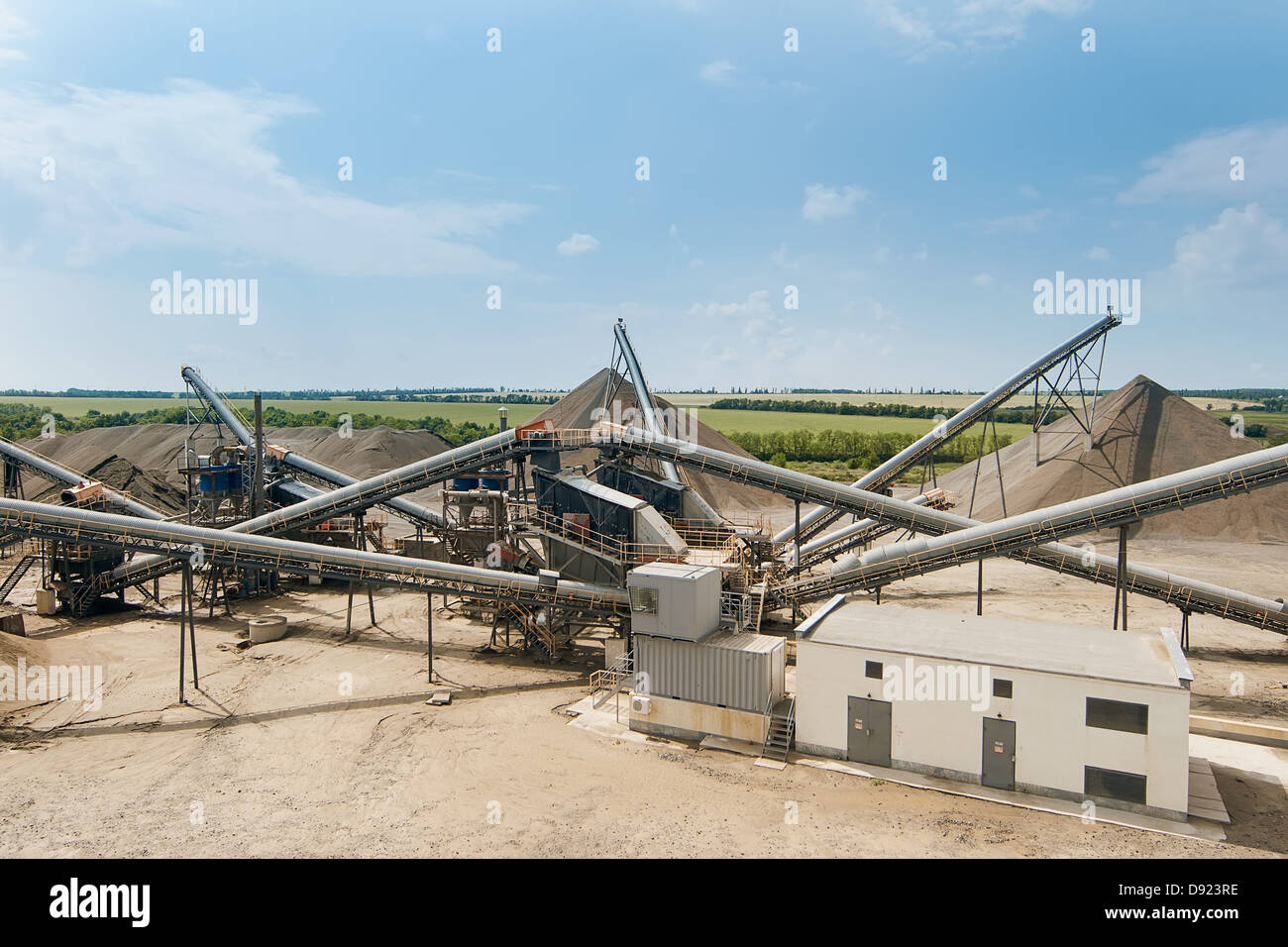 Conveyor belts with piles of gravel Stock Photo Alamy