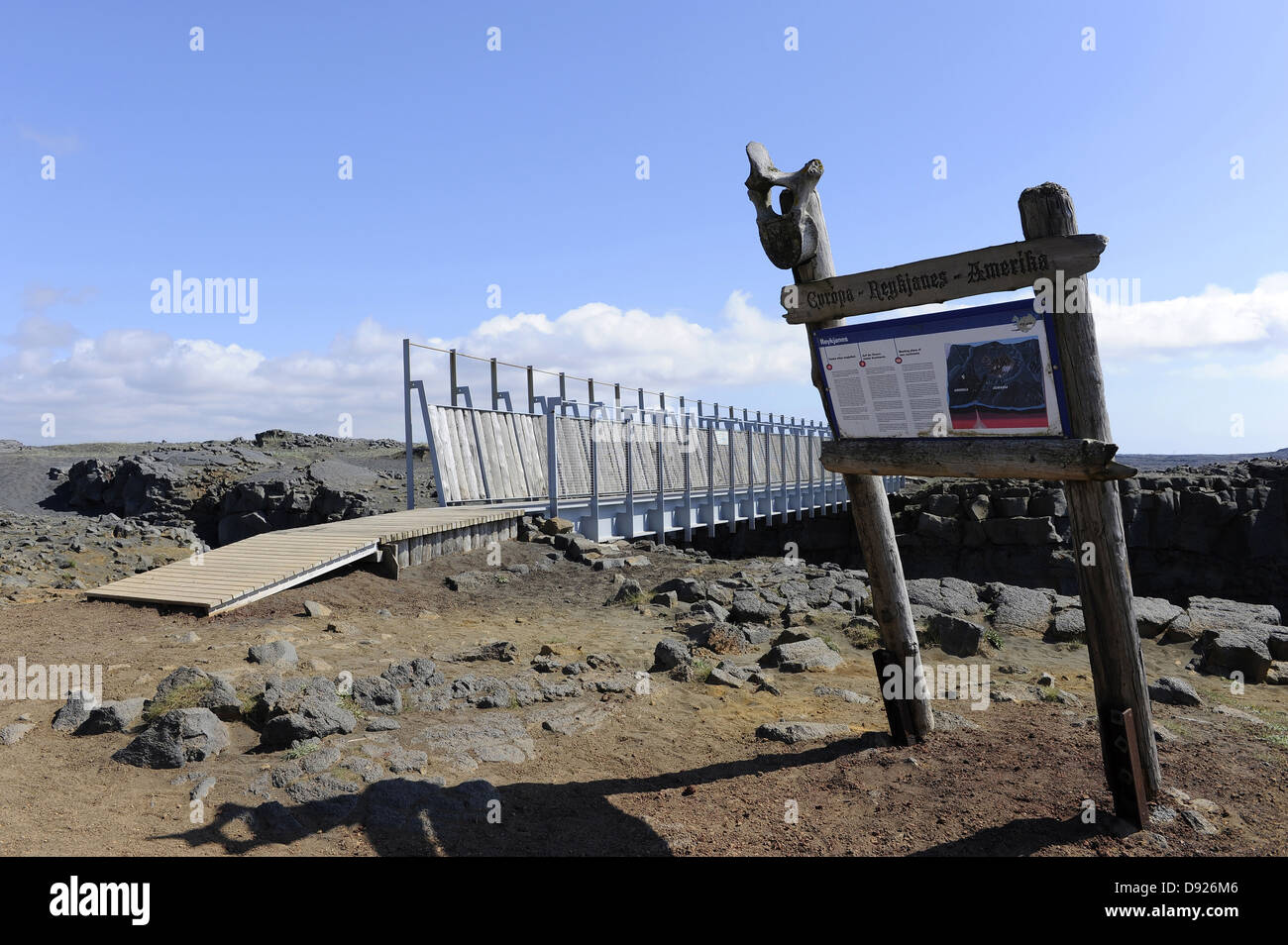 Bridge between the continents, Storu-Sandvik, Reykjanes Peninsula, South-West Iceland, Iceland Stock Photo