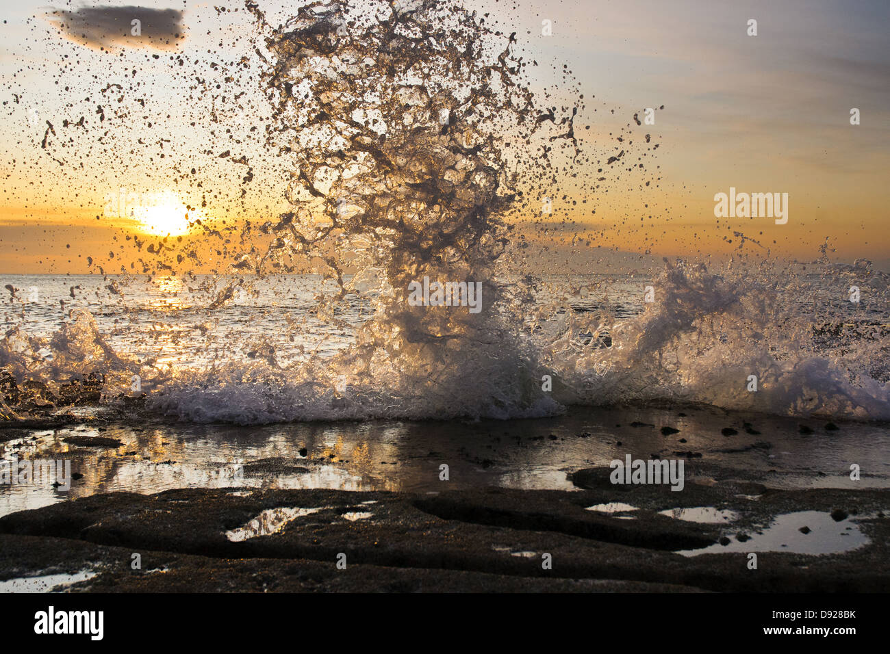 Tidal Splash, Dawn at Saltwick Bay Stock Photo