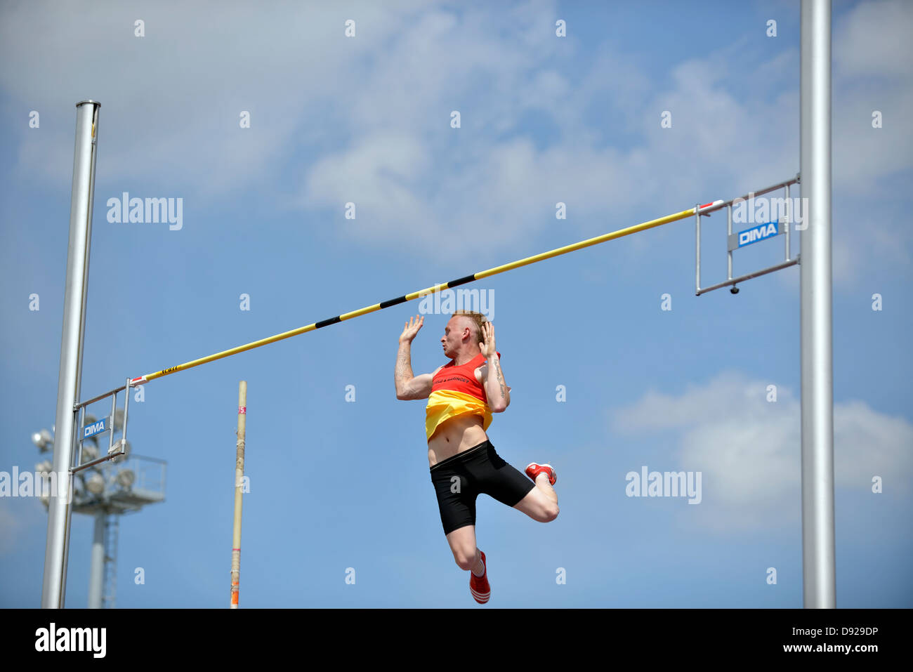 Pole vaulter hires stock photography and images Alamy