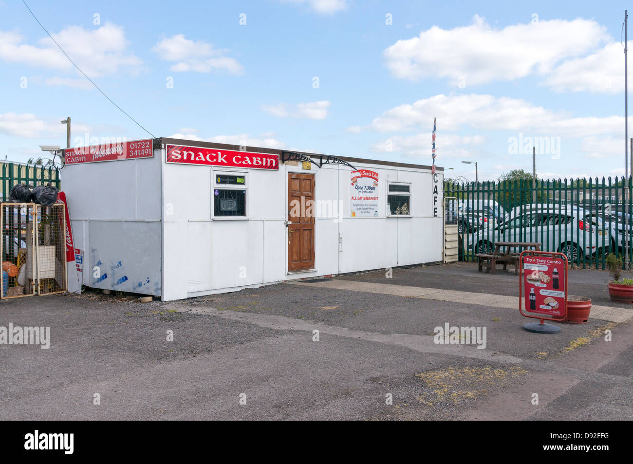 UK roadside snack and fast food takeaway restaurant cafe Stock Photo