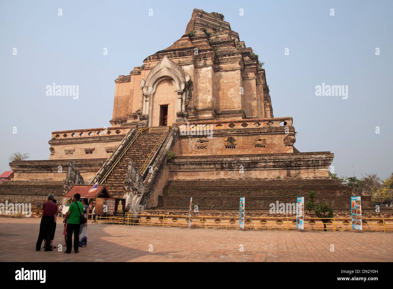 wat chedi luang chiang mai