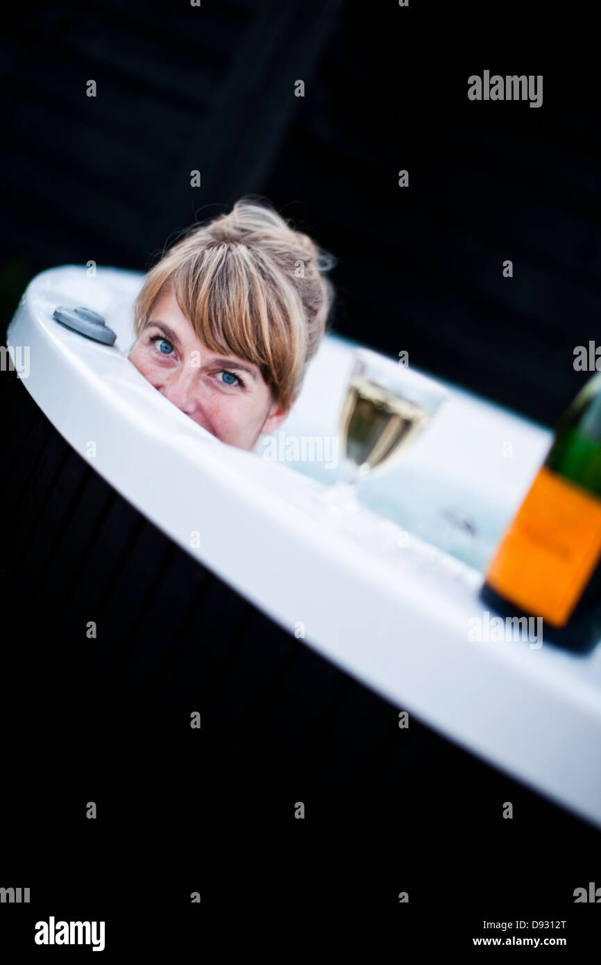 Young blonde woman in bathtub hi-res stock photography and images - Alamy