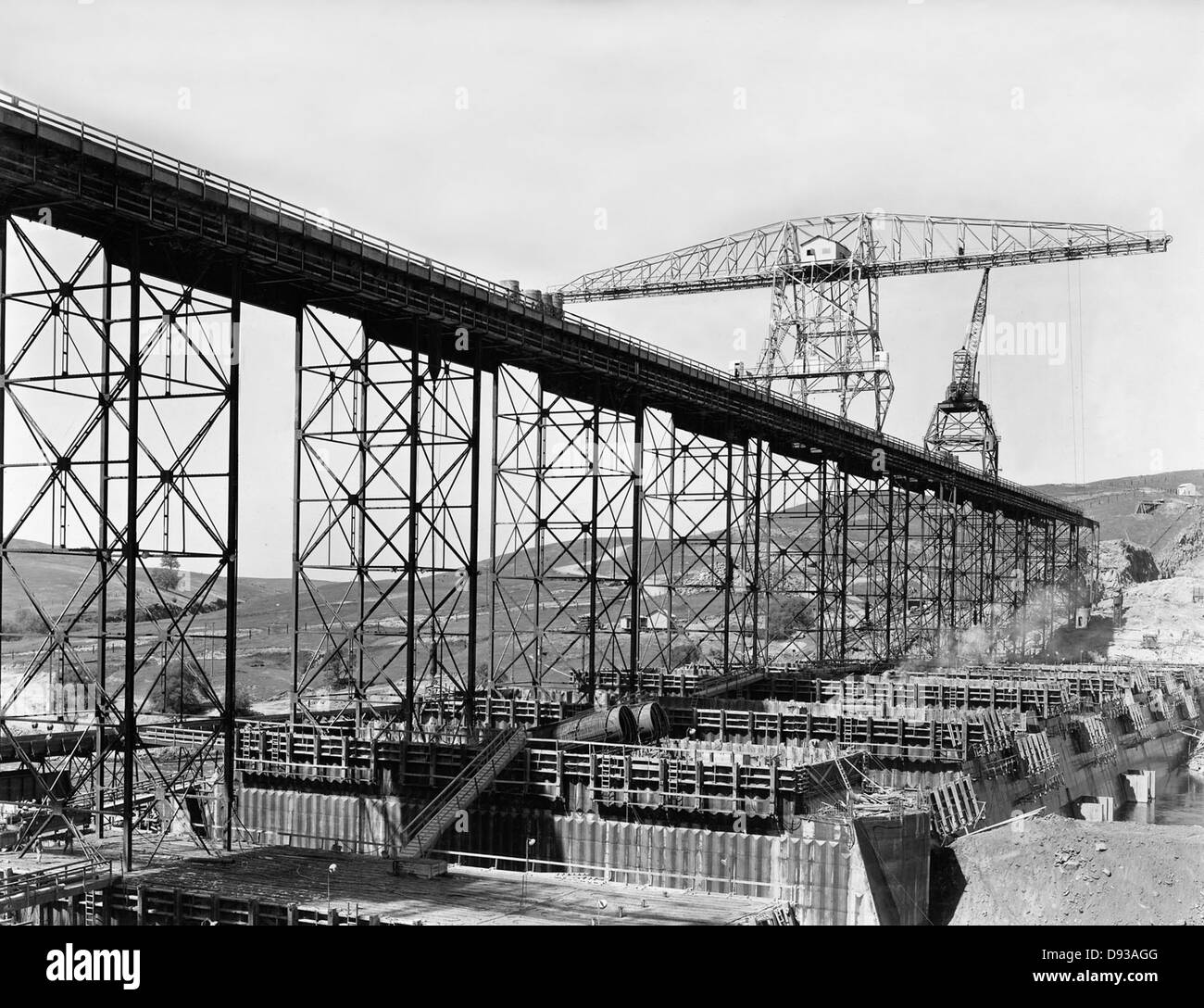 Friant dam hires stock photography and images Alamy