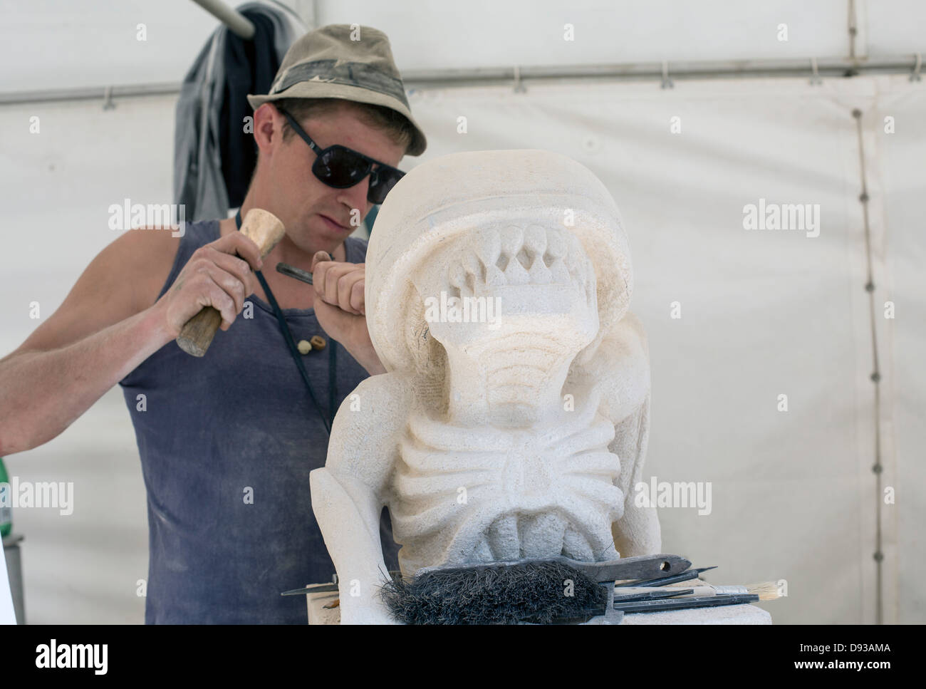 FESTIVAL OF STONE sculpture competition in Bristol Stock Photo Alamy