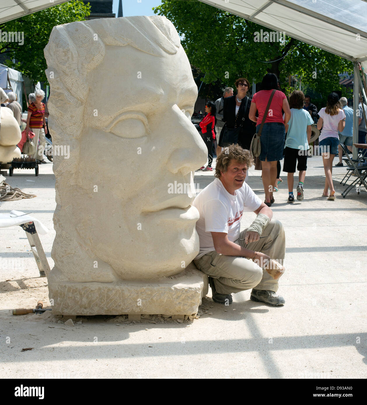 FESTIVAL OF STONE sculpture competition in Bristol Stock Photo Alamy