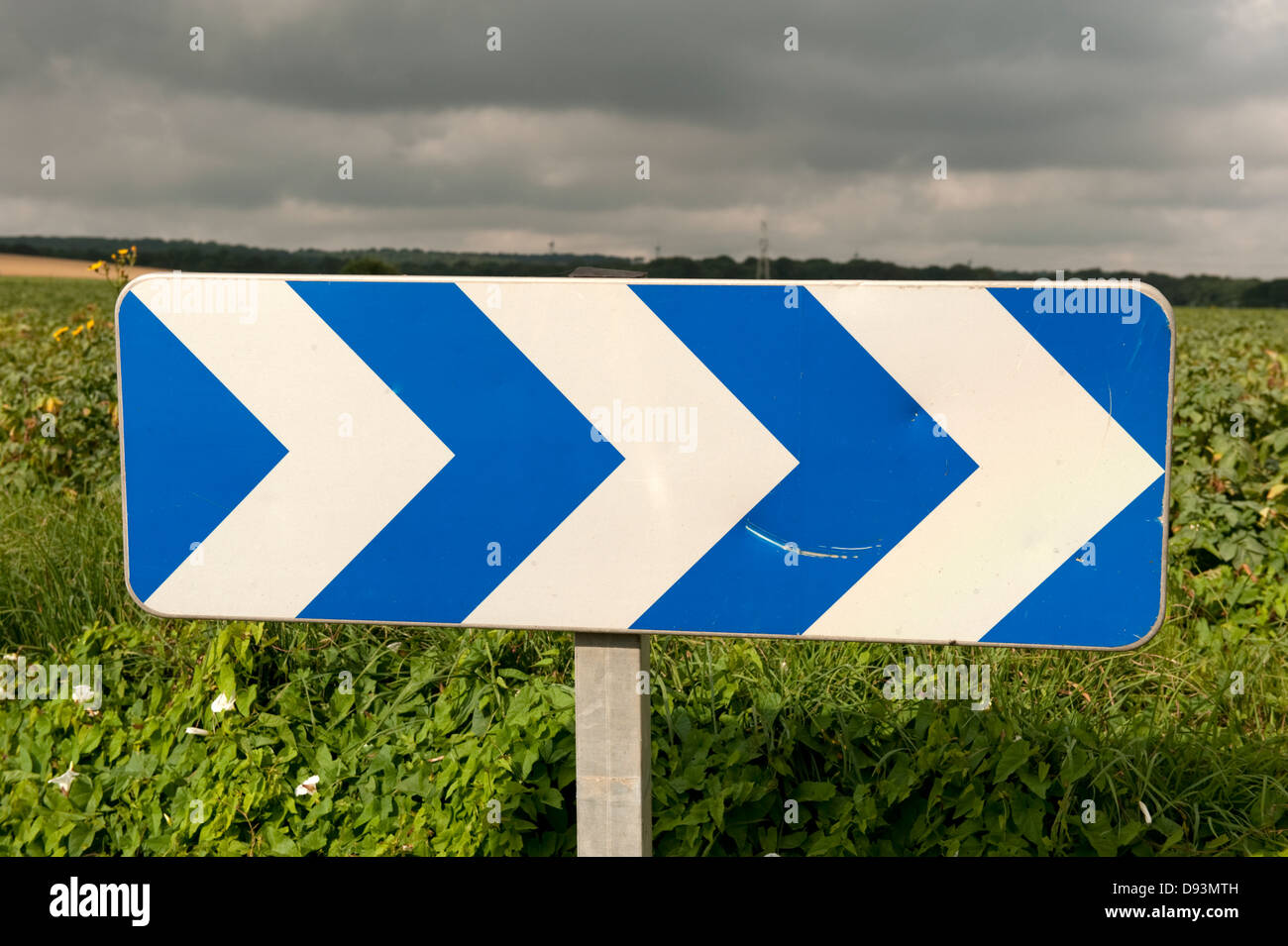 Chevron Sign Stock Photos & Chevron Sign Stock Images Alamy