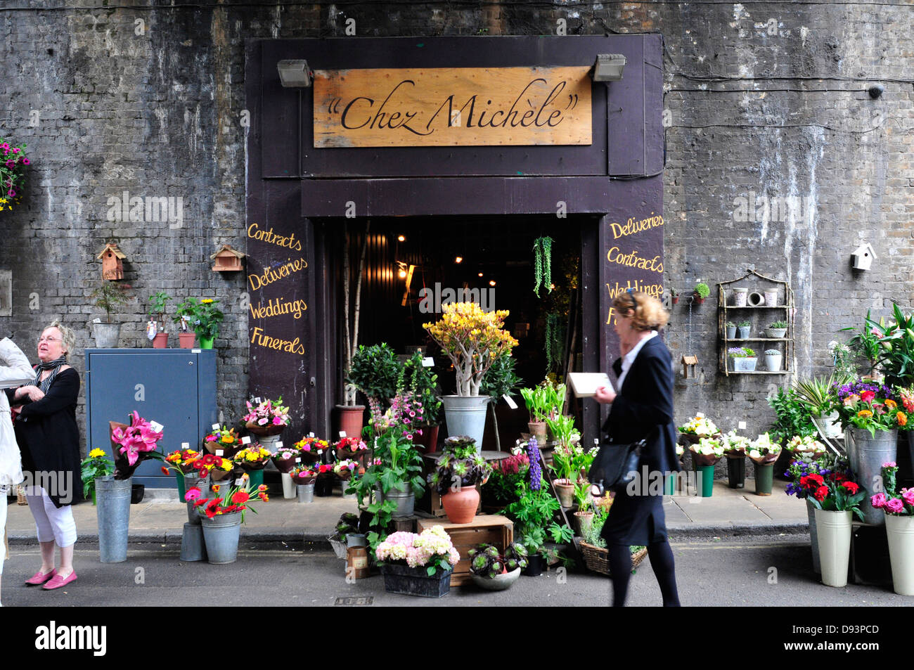 Flower shops hires stock photography and images Alamy