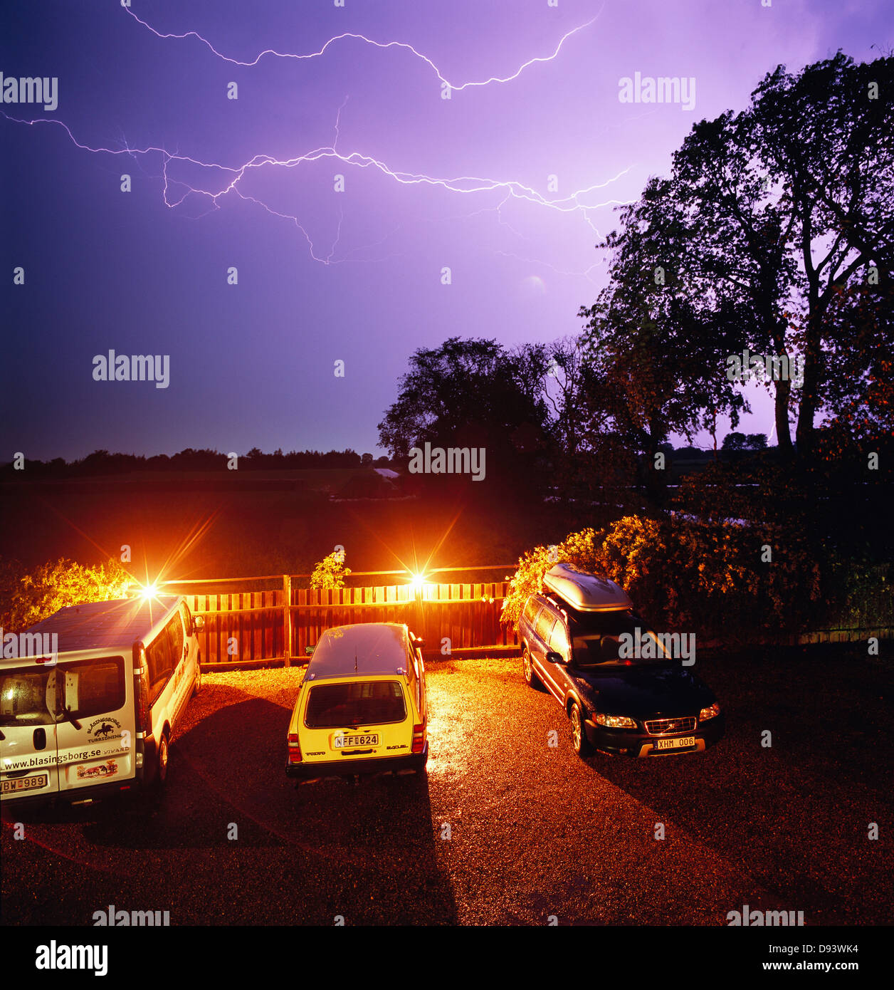 Lightning sky hi-res stock photography and images - Alamy