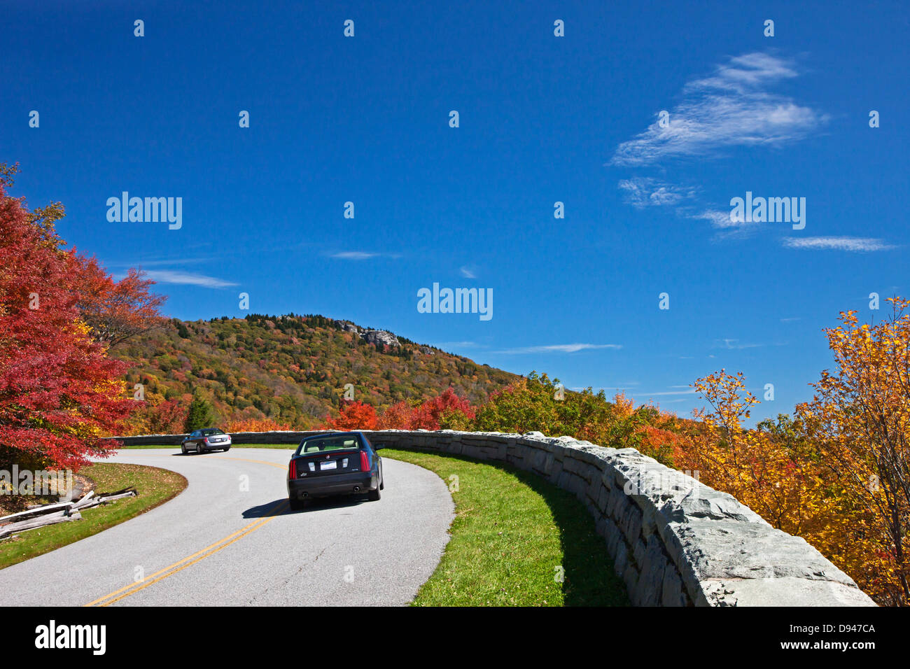 Blue ridge parkway car hi res stock photography and images Alamy