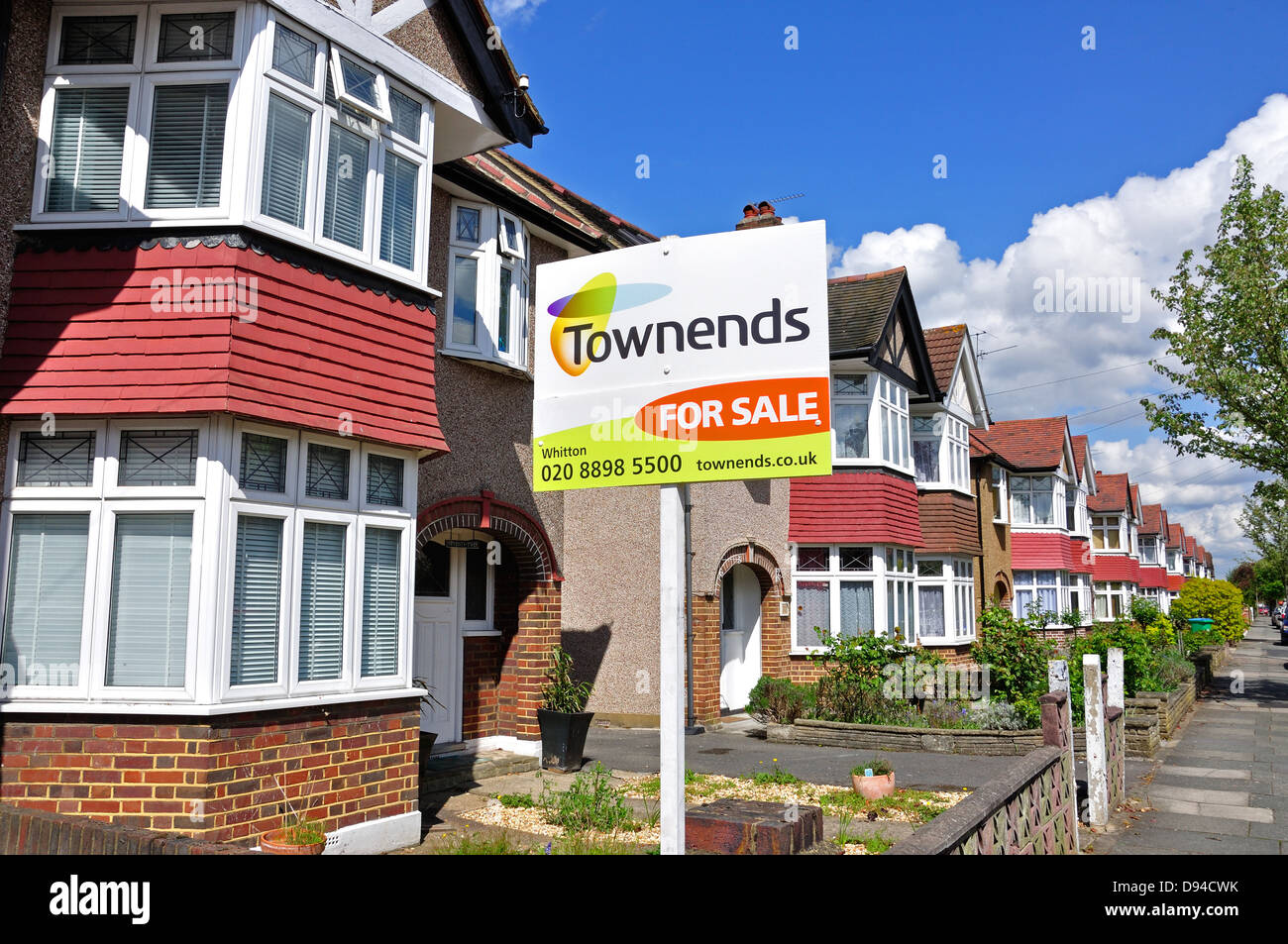 London suburbs 1930s hires stock photography and images Alamy