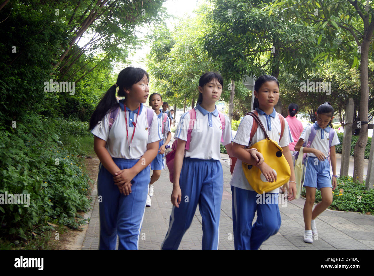 Students come home from school, in shenzhen, China Stock Photo Alamy