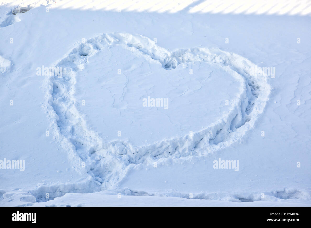 heart in frozen moskva river, moscow, russia Stock Photo