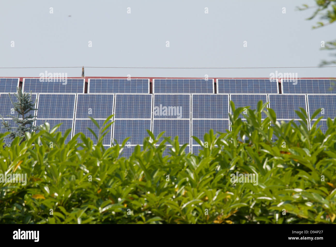 Sun solar panel hi-res stock photography and images - Alamy