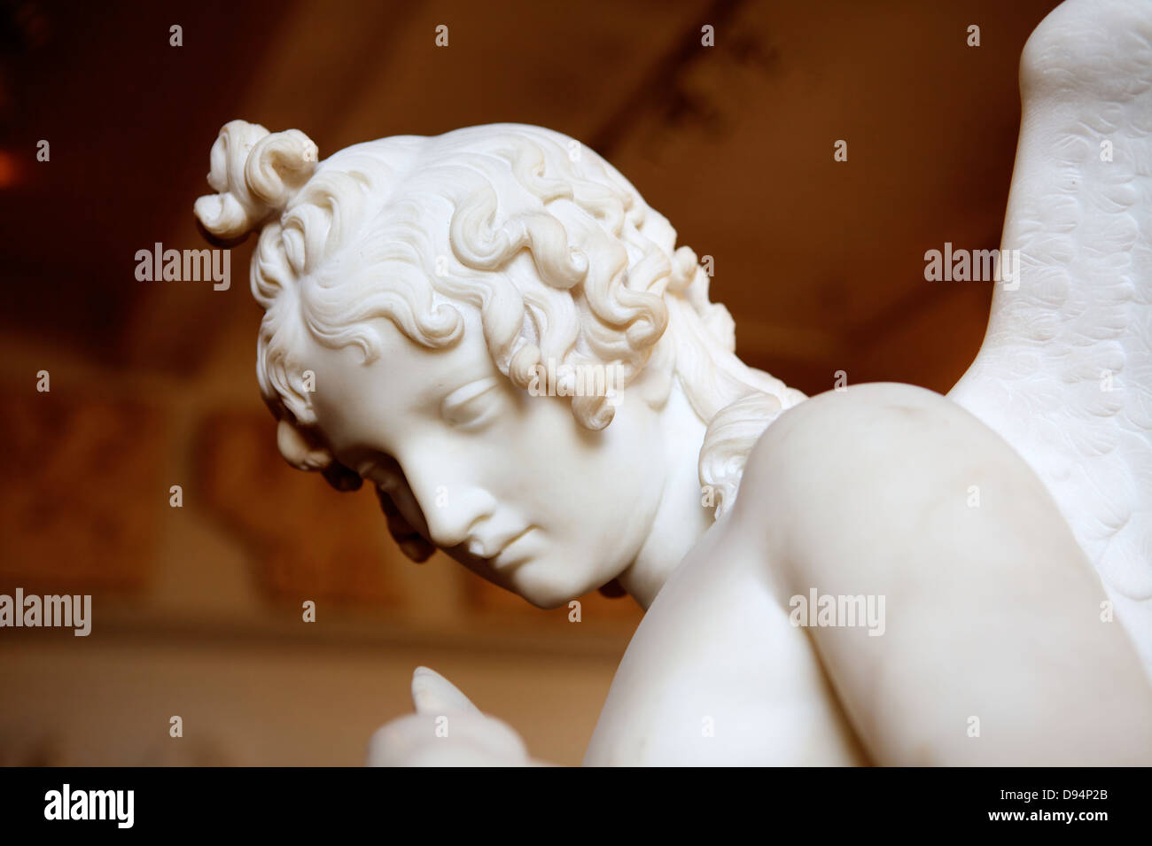 White marble sculpture of an angel Stock Photo Alamy