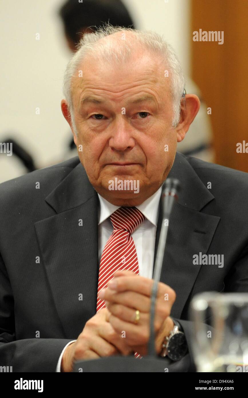 Former Premier of Bavaria Guenther Beckstein (CSU) sits at a table to ...