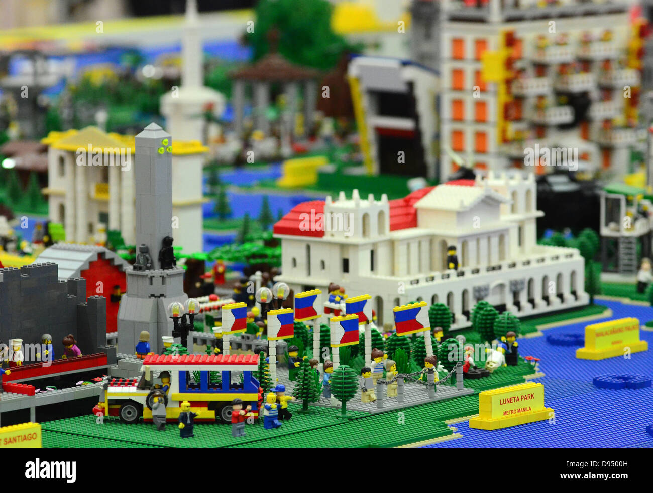 Davao City, Philippines. 11th June 2013. Philippine map and landmarks made  of 50,000 pieces of Lego is exhibited in a mall in Davao City, Southern  Philippines, 11 June 2013. The First and