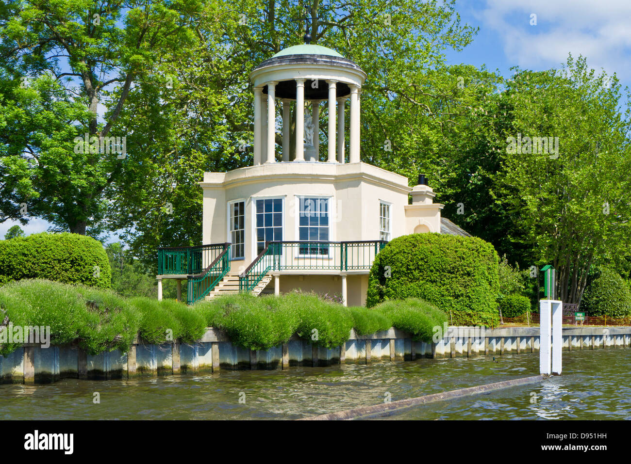 Henley-on-Thames The temple folly on Temple Island in the middle of the River Thames at Henley-on-Thames Oxfordshire England UK GB EU Europe Stock Photo