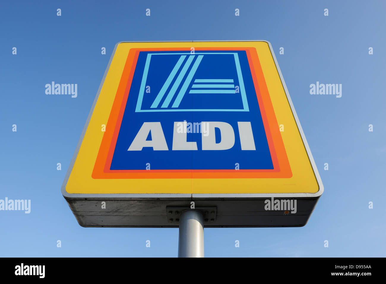 Aldi supermarket sign Stock Photo