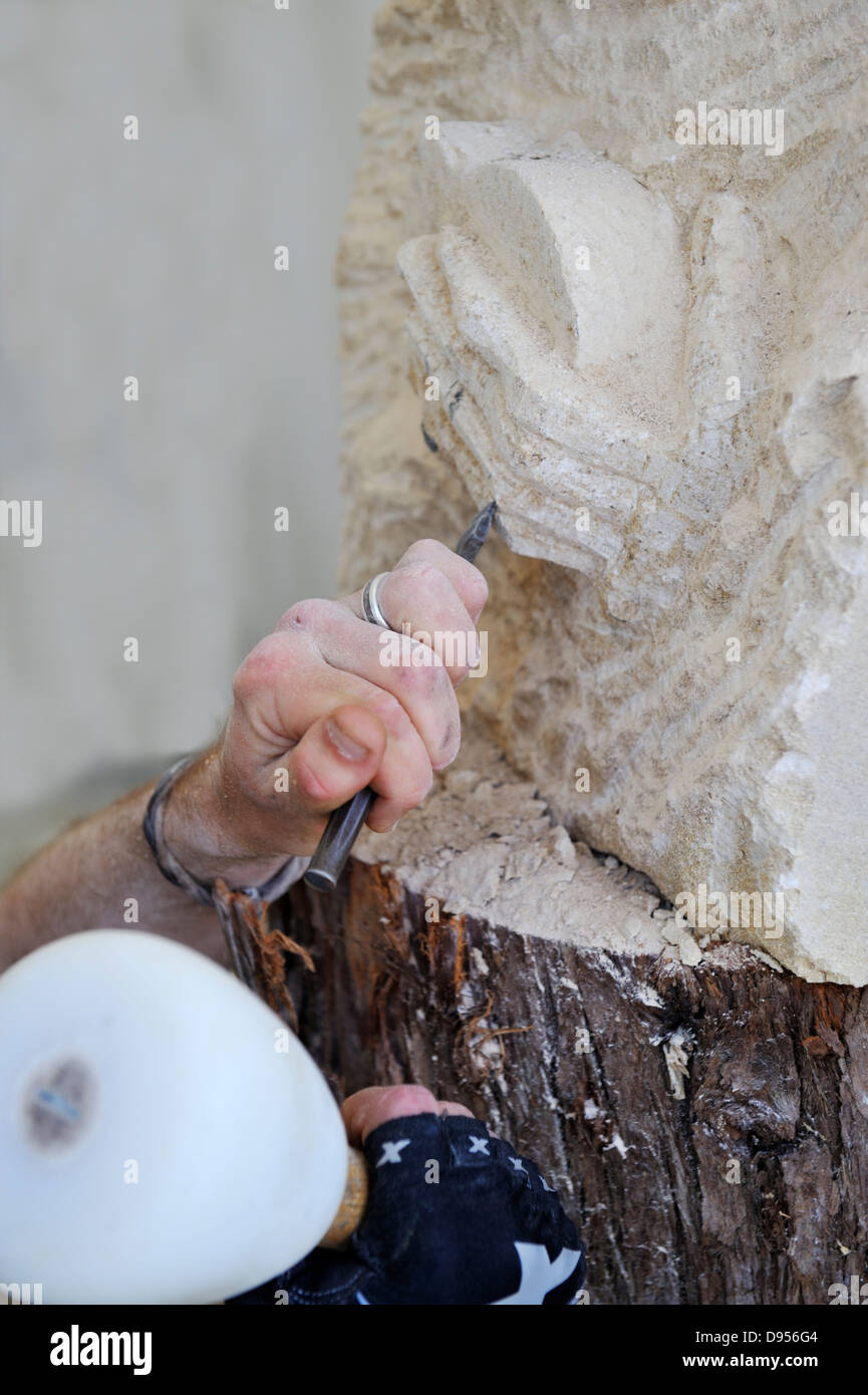 Carving tool hi-res stock photography and images - Alamy