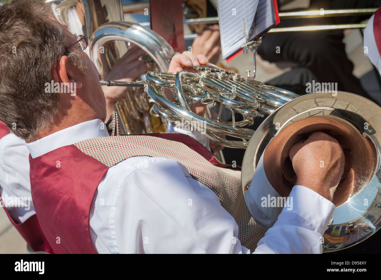 English horn instrument hires stock photography and images Alamy
