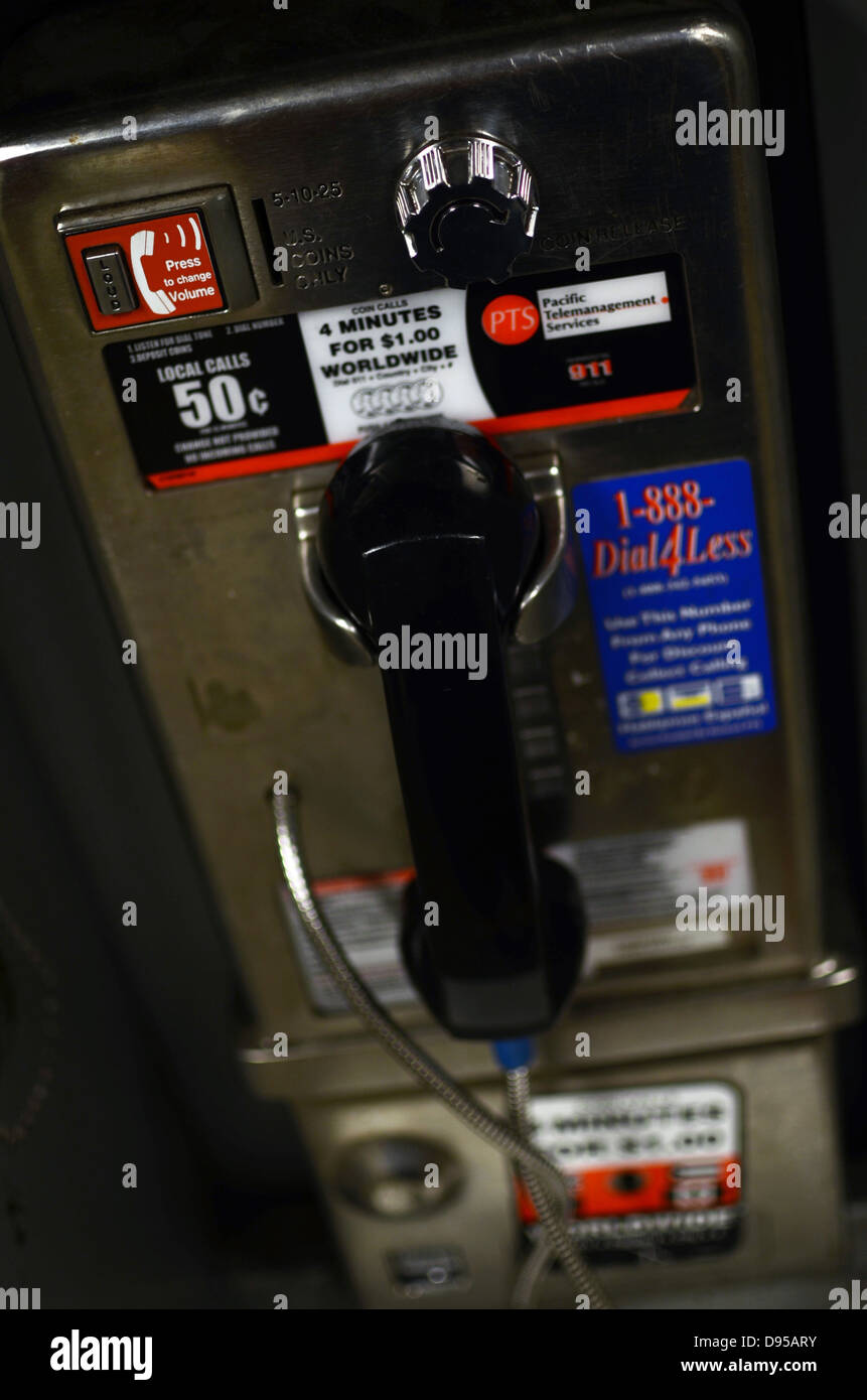 New york phone booth hires stock photography and images Alamy